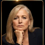 Portrait of Linda Levine